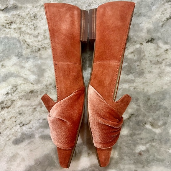Sole Society Lydiah Peach Suede & Velvet Pointed Toe Flats Size 5.5 - Picture 6 of 12